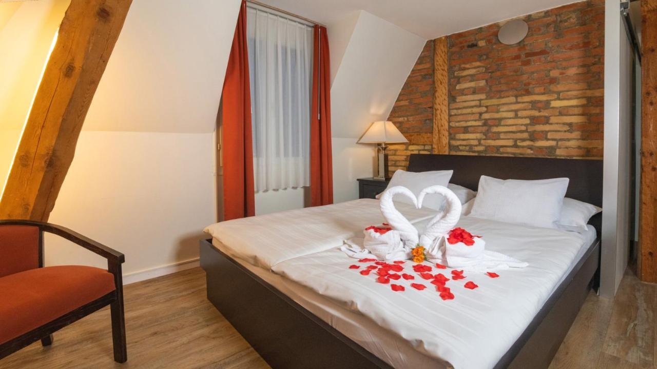 Hotel Swiss & 3*